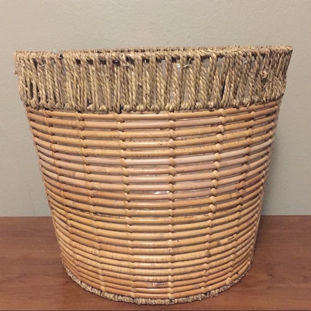 Rattan/Bamboo Planter/Trash Bin